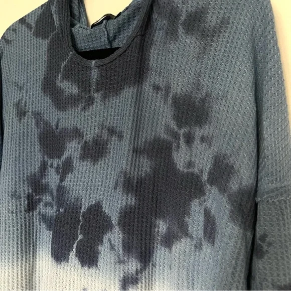 T Party Navy Blue Tie Dye Waffle Knit Hoodie Hooded Sweater Size L - Picture 5 of 8